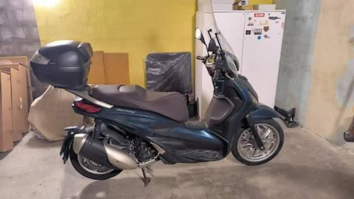 Piaggio Beverly 300 ABS-ASR (2021 - 25)  (5)