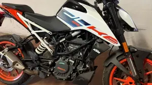 KTM 125 Duke (2021 - 23)  (2)