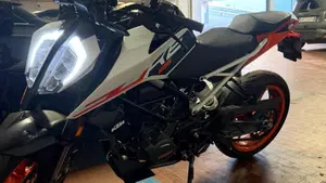 KTM 125 Duke (2021 - 23)  (4)