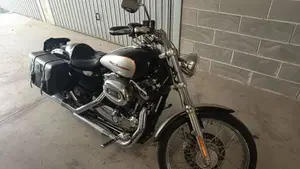 Harley-Davidson 1200 Custom (2004 - 06) - XL 1200C  (4)