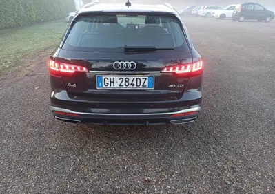 Audi A4 Avant 40 2.0 tdi mhev S line edition 204cv s-tronic (4)