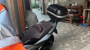 Yamaha T-Max 500 (2008 - 12)  (10)