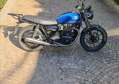 Triumph Street Twin 900 (2021 - 22) - Annuncio 10007345