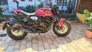 Moto Morini SEIEMMEZZO STR (2022 - 26)  (3)