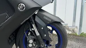 Yamaha T-Max 560 (2020 - 21)  (9)