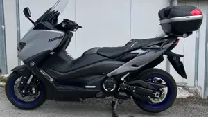 Yamaha T-Max 560 (2020 - 21)  (19)