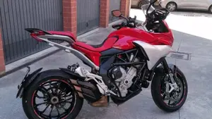 MV Agusta Turismo Veloce 800 (2014 - 16)  (3)