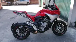 MV Agusta Turismo Veloce 800 (2014 - 16)  (11)