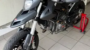 Ducati Hypermotard 796 (2012) 