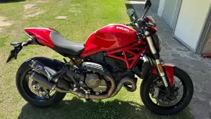 Ducati Monster 821 Stripe ABS (2015 - 17) 