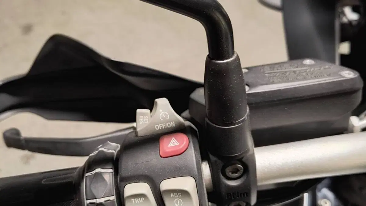 Bmw R 1200 GS (2017 - 18)  (8)