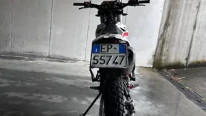 Betamotor RR 125 4T Enduro LC (2018 - 20)  (4)