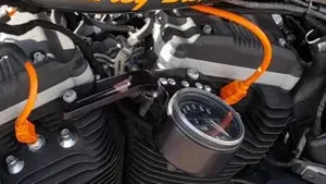 Harley-Davidson 883 Custom (2008 - 12) - XL 883C  (5)