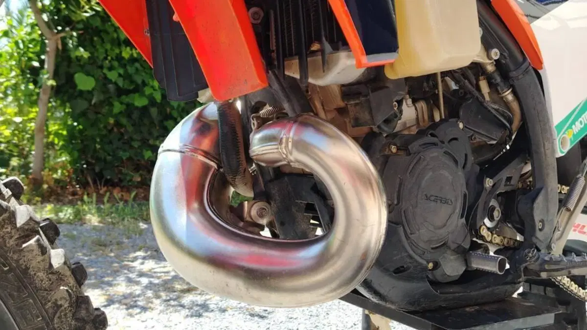 KTM 300 EXC TBI (2024)  (3)