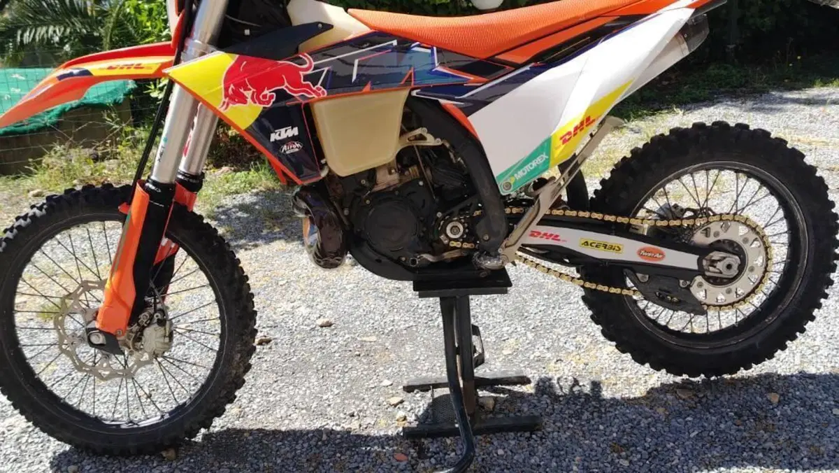 KTM 300 EXC TBI (2024)  (4)