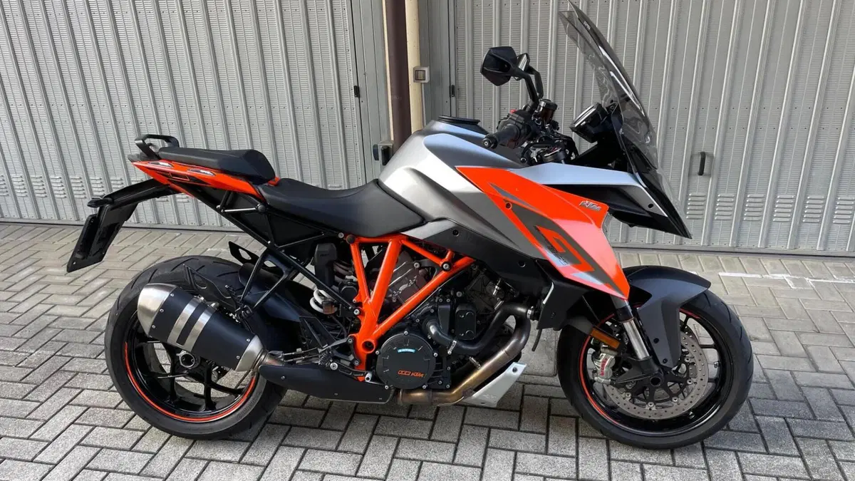 KTM 1290 Super Duke GT ABS (2016 - 18) 