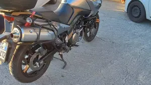 Suzuki V-Strom 650DL (2004 - 06)  (2)