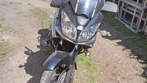 Suzuki V-Strom 650DL (2004 - 06)  (6)