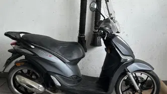 Piaggio Liberty S 50 4T (2020) usata