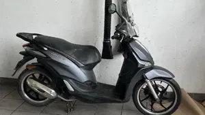 Piaggio Liberty S 50 4T (2020)  (5)