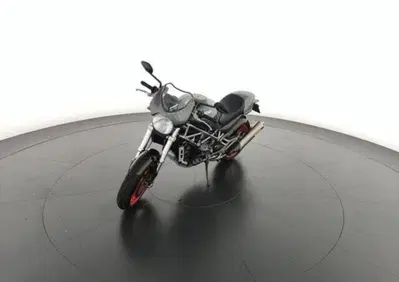 Ducati Monster 900 Dark (1999 - 02) - Annuncio 10007499