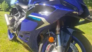 Yamaha YZF R9 (2025 - 26)  (10)