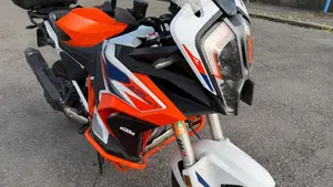 KTM 1290 Super Adventure R (2022 - 25)  (2)
