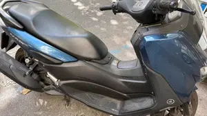 Yamaha N-Max 155 (2022 - 25)  (2)