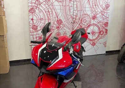 Honda CBR 1000 RR-R Fireblade (2022 - 23) - Annuncio 10007865