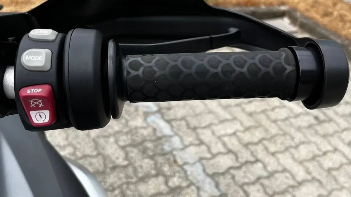 Bmw R 1200 GS (2017 - 18)  (4)