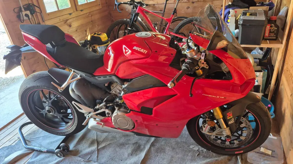 Ducati Panigale V4 S 1100 (2018 - 19)  (2)