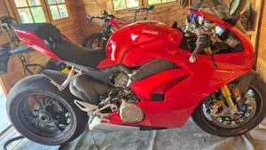 Ducati Panigale V4 S 1100 (2018 - 19)  (7)