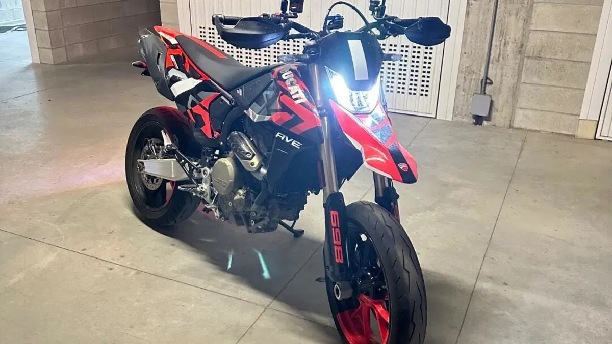 Ducati Hypermotard 698 Mono RVE (2024 - 26)  (4)