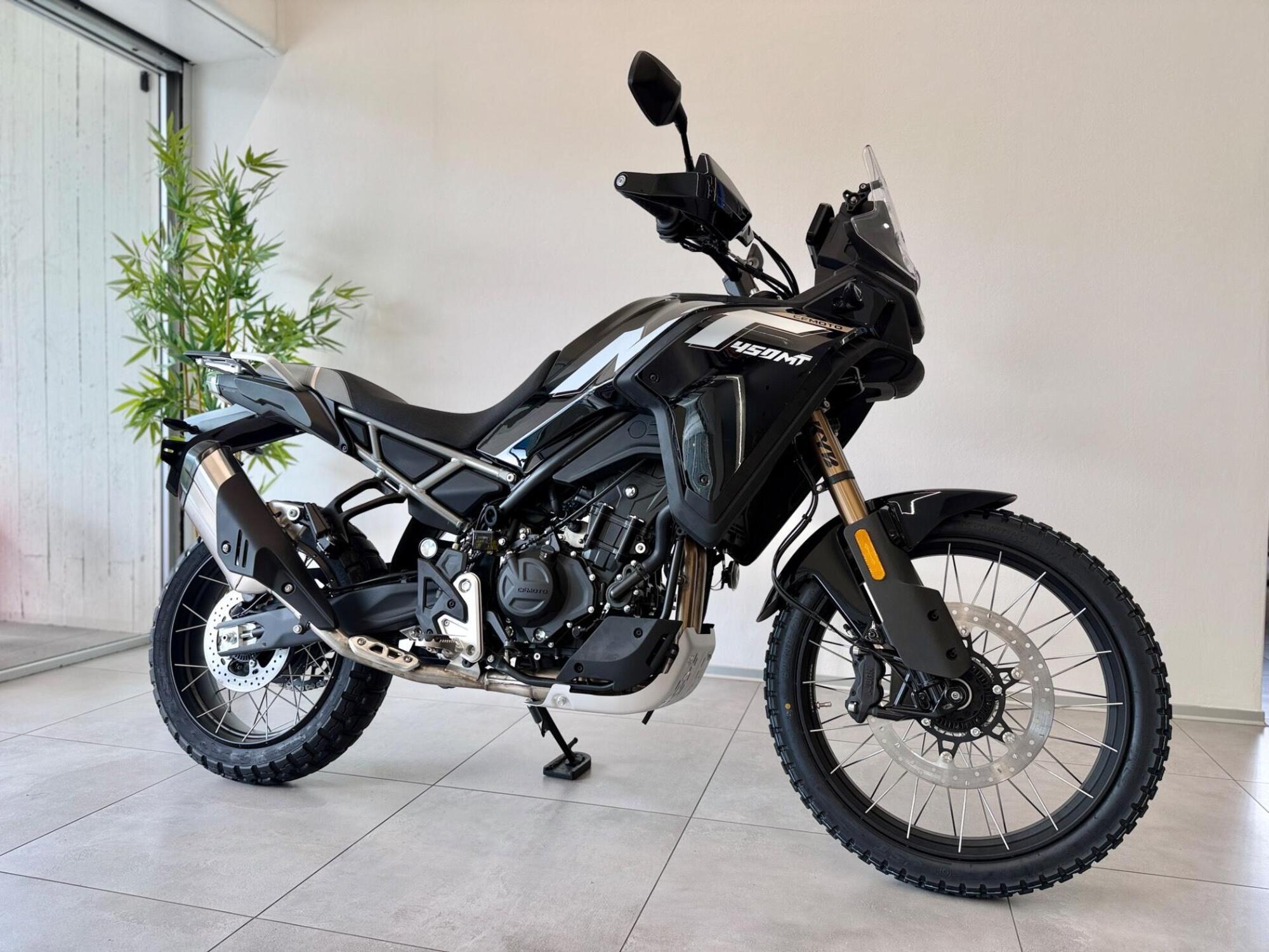 CFMOTO 450MT (2024 - 26) Nuova