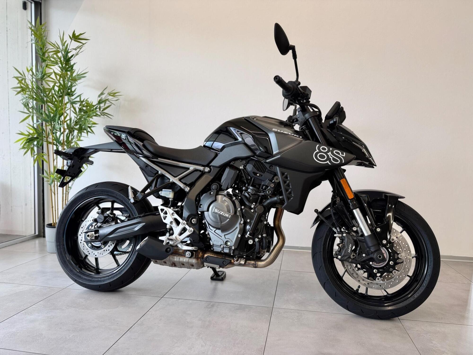 Suzuki GSX-8S (2025 - 26) Nuova