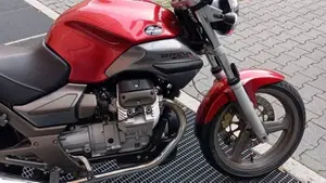Moto Guzzi Breva V 750 i.e.  (2)