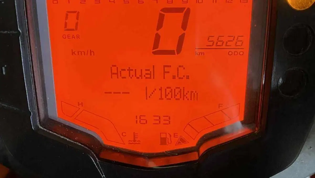 KTM RC 390 ABS (2017 - 20)  (7)