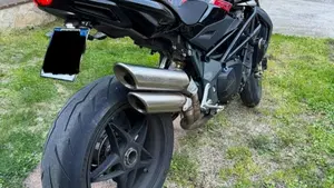 MV Agusta Brutale 1090 R (2012 - 15)  (2)