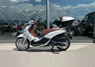 Piaggio Beverly 350 Police ABS-ASR (2018 - 20) - Annuncio 10008053