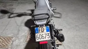 Husqvarna Vitpilen 401 (2021 - 23)  (4)