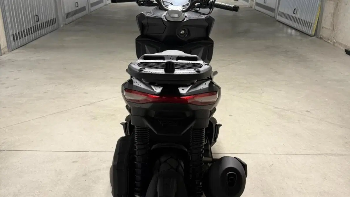 Aprilia SR GT 200 (2025 - 26)  (5)