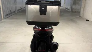 Aprilia SR GT 200 (2025 - 26)  (7)