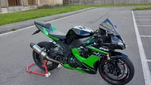 Kawasaki Ninja 1000 ZX-10R (2008 - 09) 