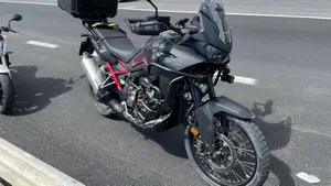 Honda Africa Twin CRF 1100L Urban DCT (2022 - 23) 