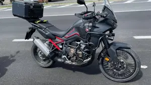 Honda Africa Twin CRF 1100L Urban DCT (2022 - 23)  (2)
