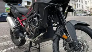 Honda Africa Twin CRF 1100L Urban DCT (2022 - 23)  (3)