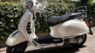 Vespa GTS 300 Super (2008 - 16) usata
