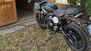 Triumph Scrambler 400 X (2024 - 26)  (2)
