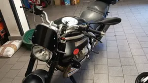 Moto Guzzi Griso 1100 (2005 - 11)  (2)