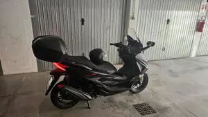 Honda Forza 350 Deluxe (2025 - 26)  (7)